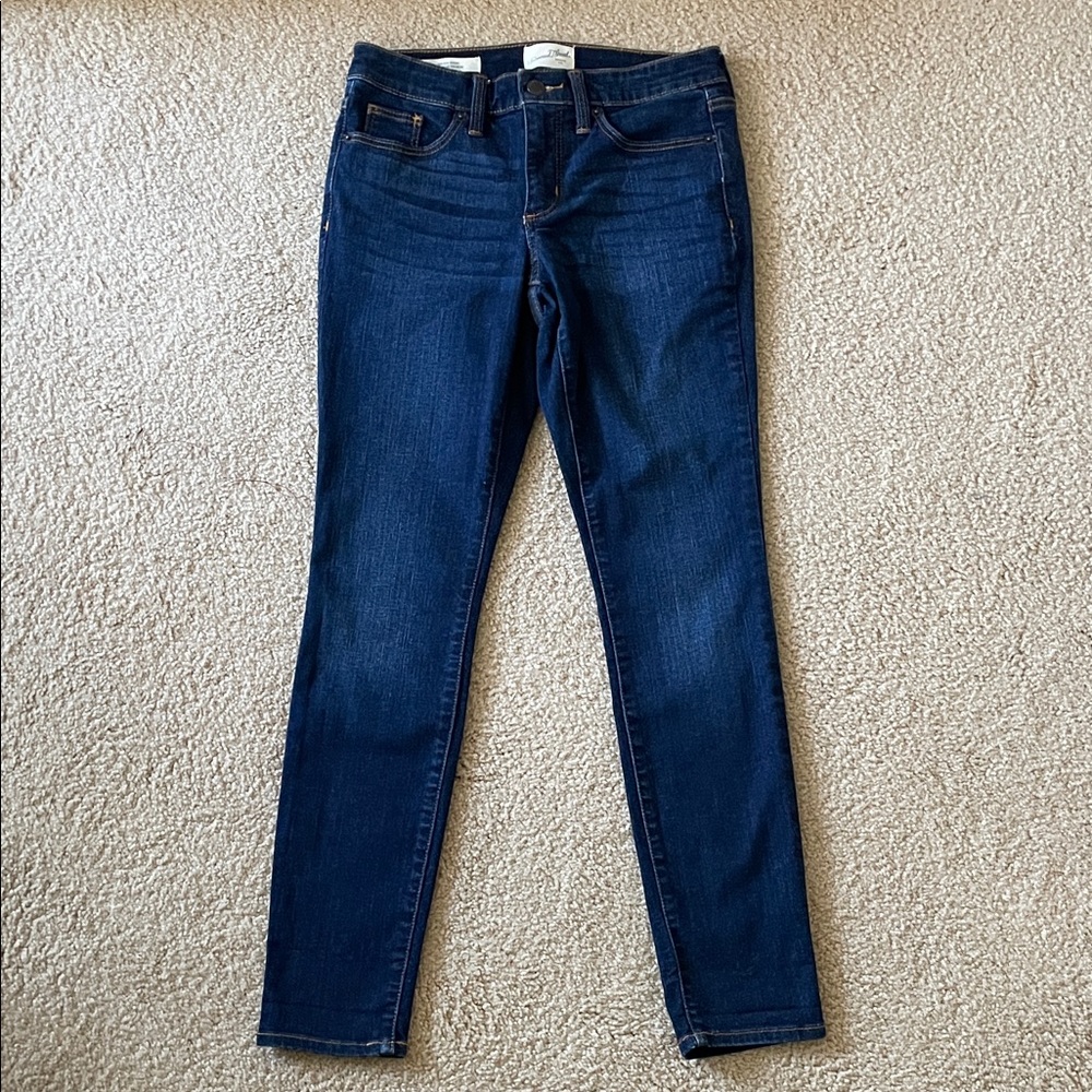 Universal Thread Dark Blue Skinny Jeans